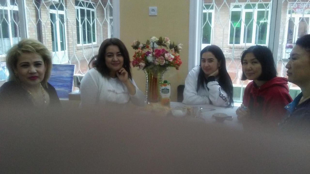 Gulsara Hostel Samarkand Bagian luar foto