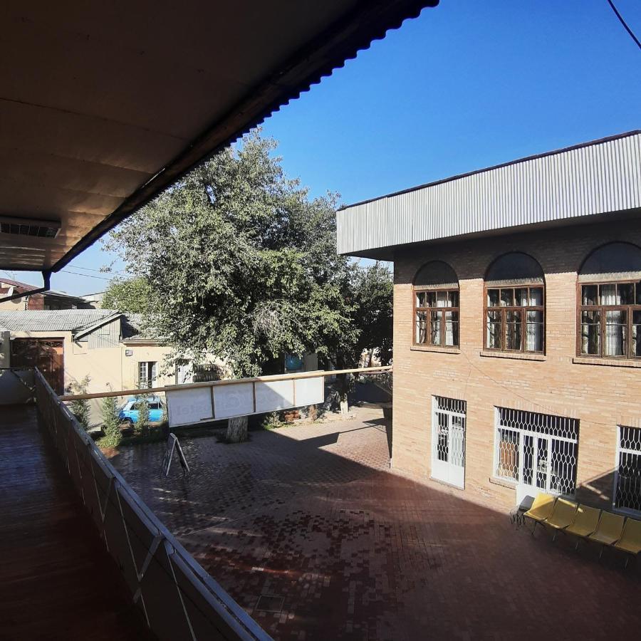 Gulsara Hostel Samarkand Bagian luar foto