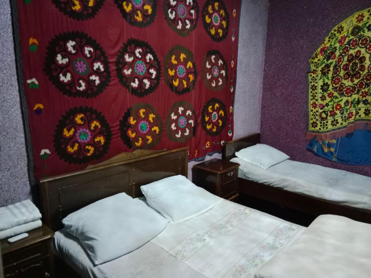 Gulsara Hostel Samarkand Bagian luar foto