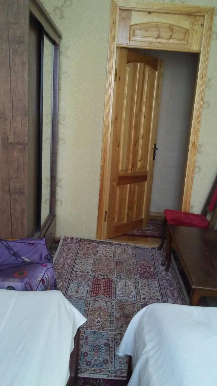 Gulsara Hostel Samarkand Bagian luar foto