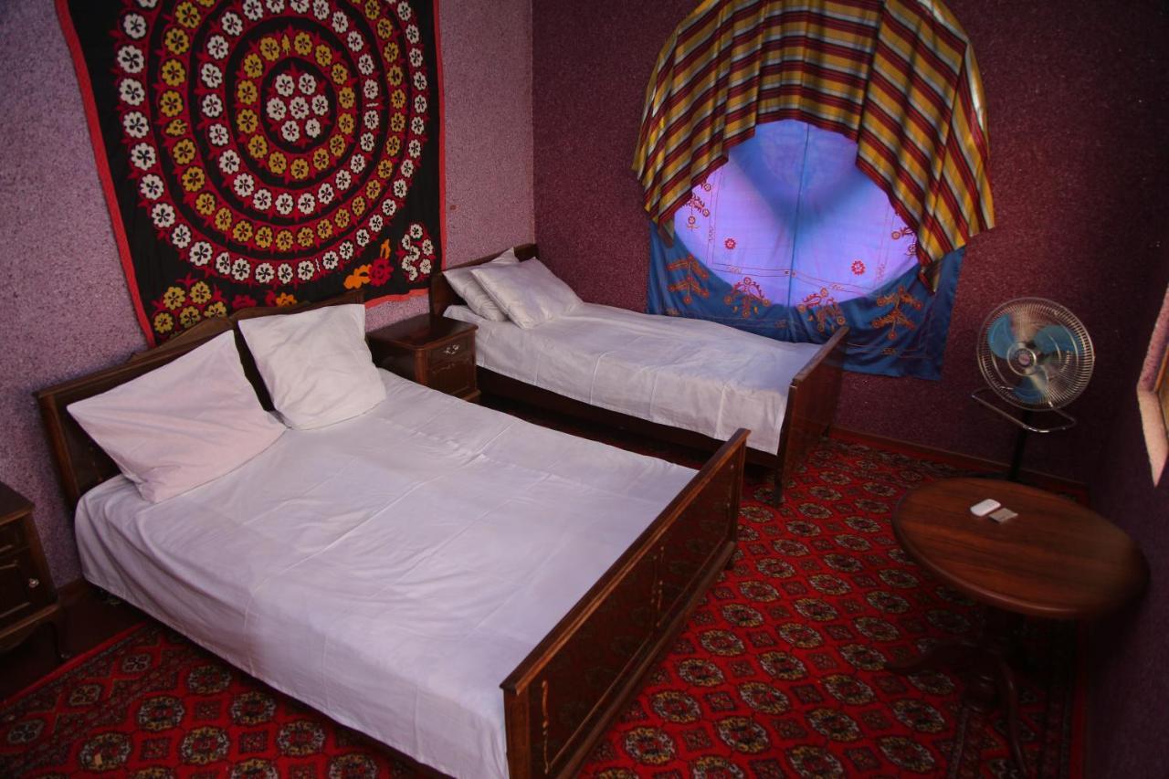 Gulsara Hostel Samarkand Bagian luar foto